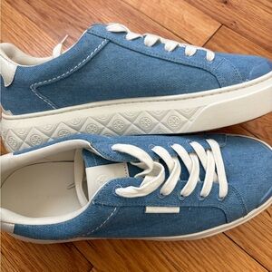 NWT Tory Burch Lady Bug Sneakers